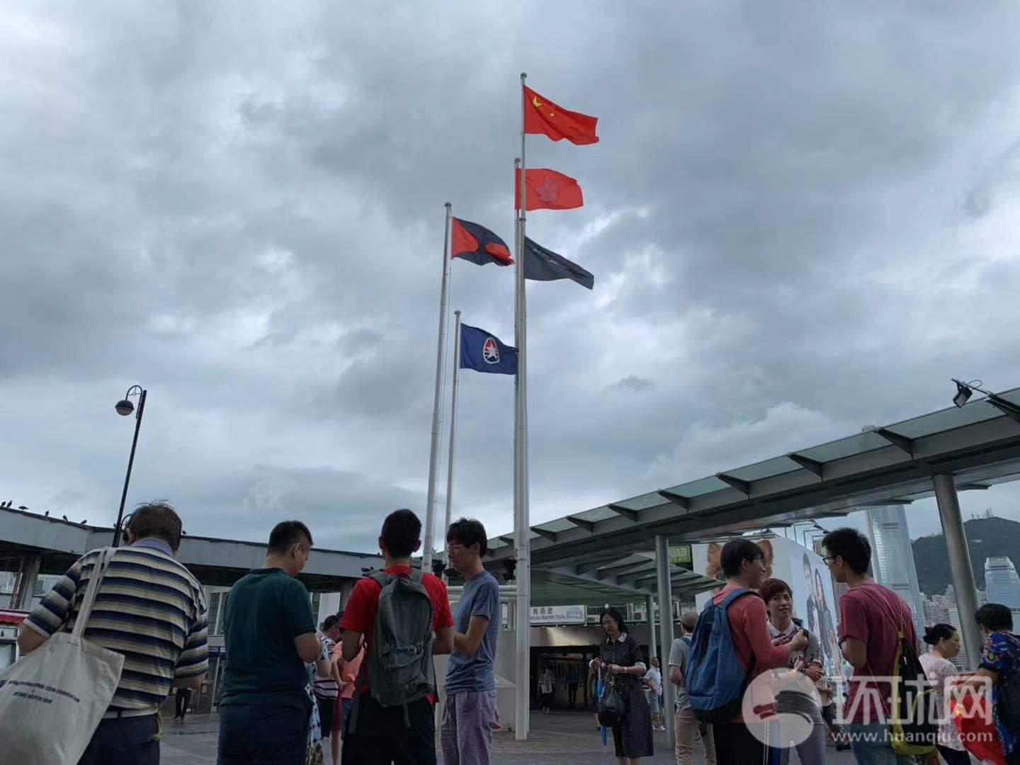 习近平主席特使、全国政协副主席巴特尔出席利比里亚总统就职典礼